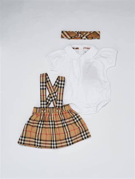 merk kinderwagens burberry|burberry newborn dresses.